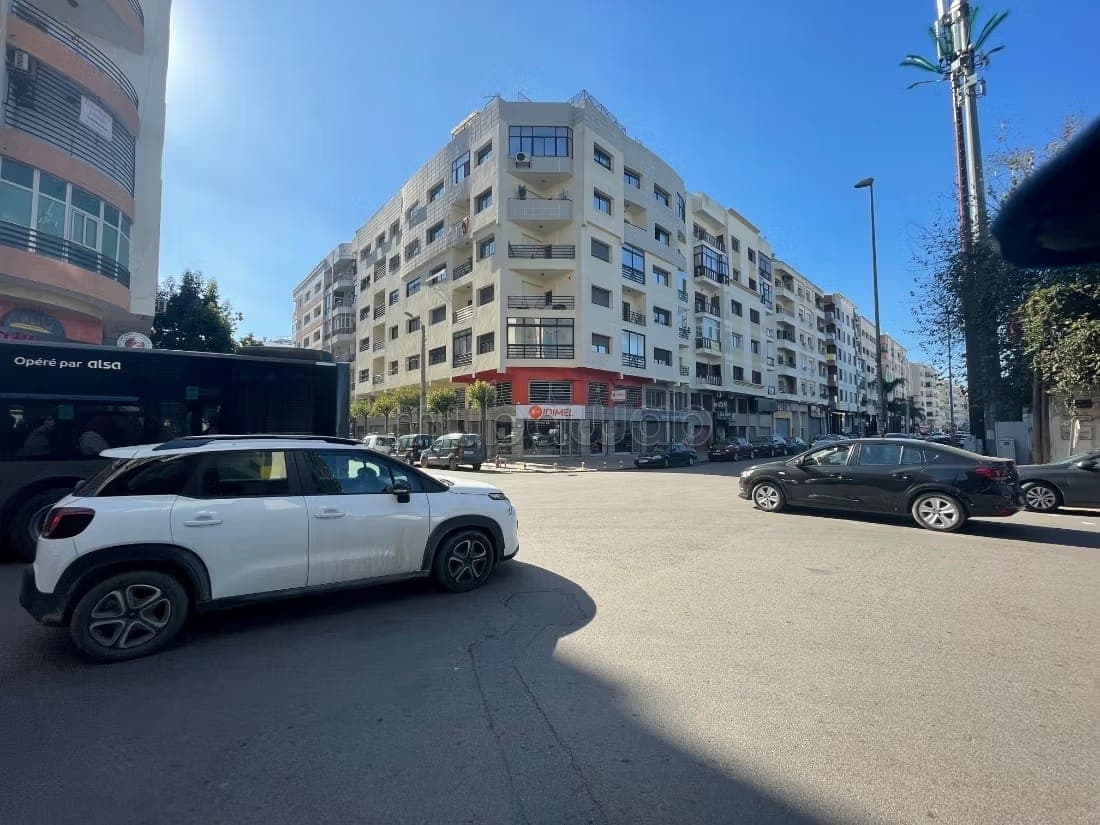 Local commercial a louer a 2 mars casablanca