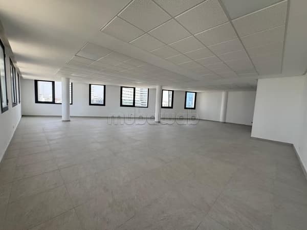 Brand New 130 M² Office For Rent In CFC