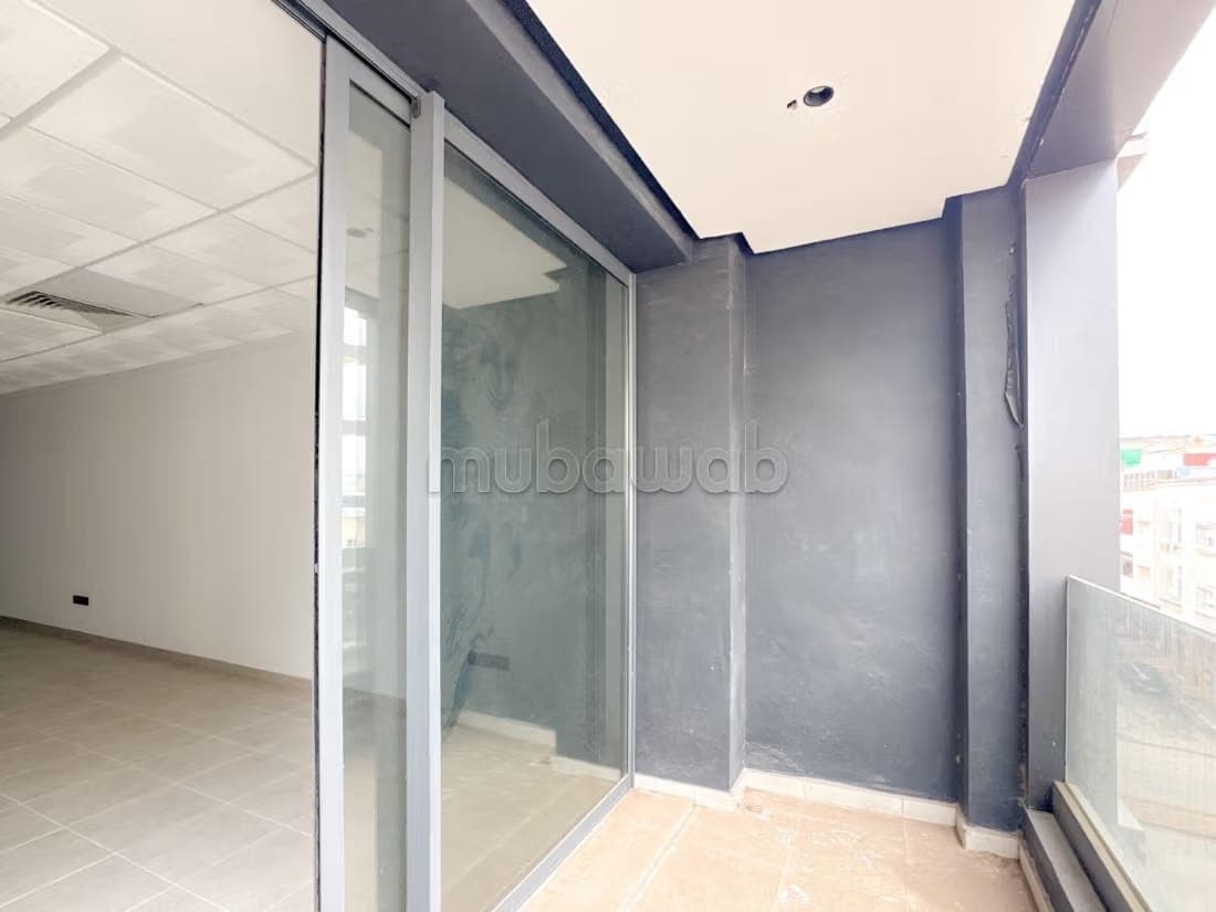 Offices for rent in Casablanca Finance City. Surface area of 62 m². With elevator and…