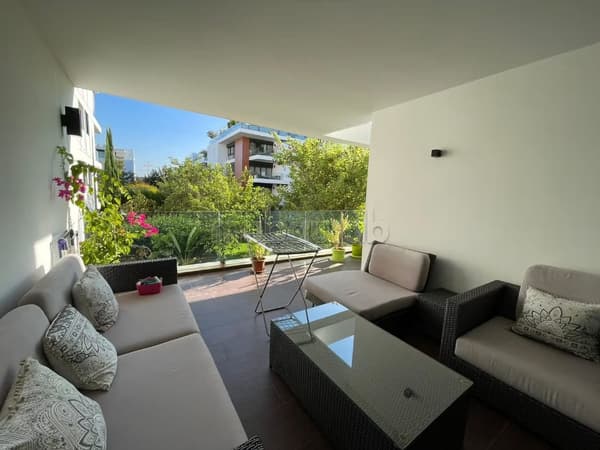 Leeg Appartement te Huur Orangeraies Souissi