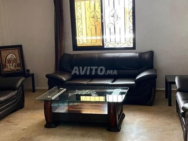 Apparemment à vendre