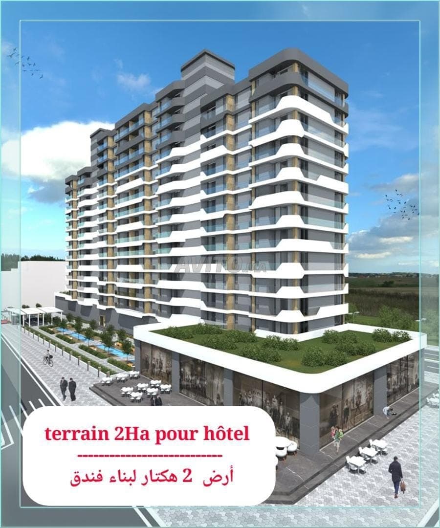 Terrain pour hôtel 2Ha à Tanger