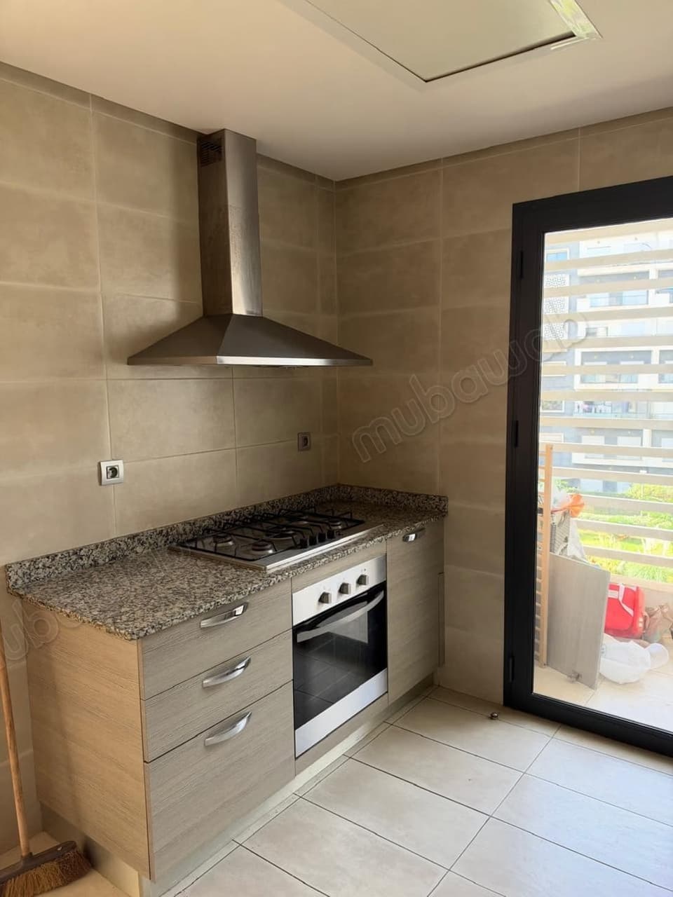 Apartment for sale in Riyad. Surface area 120 m². Green spaces and elevator
