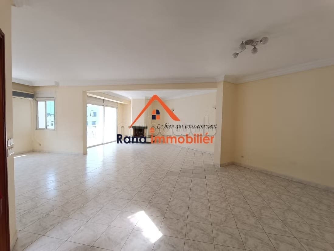Appartement à vendre sur Hay Riad