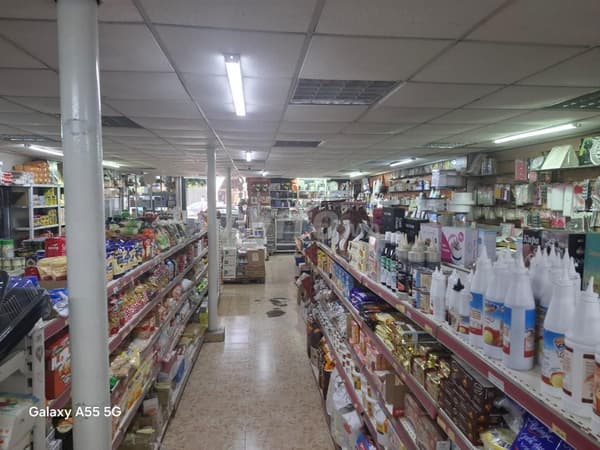 Local commercial à louer avec fonds de commerce