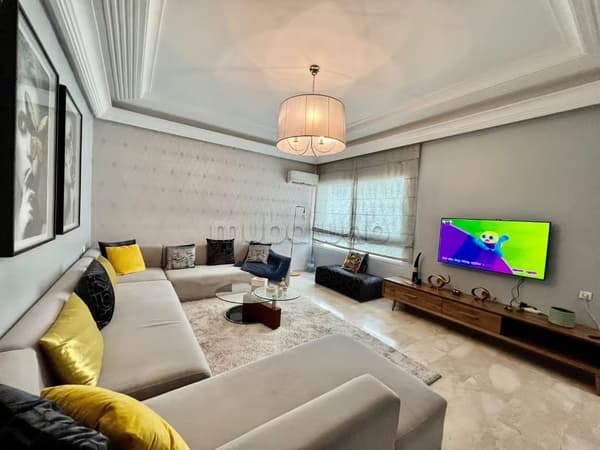 Très bel appartement en location à Val Fleury. Surface totale 118 m². Bien meublé