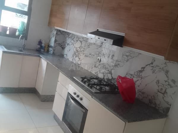 Appartement à louer 83 m² à Temara