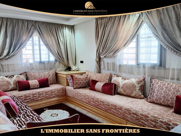 Villa vide titrée à vendre à l’entrée de Tamansourt – 320 m² de terrain – 4 façades