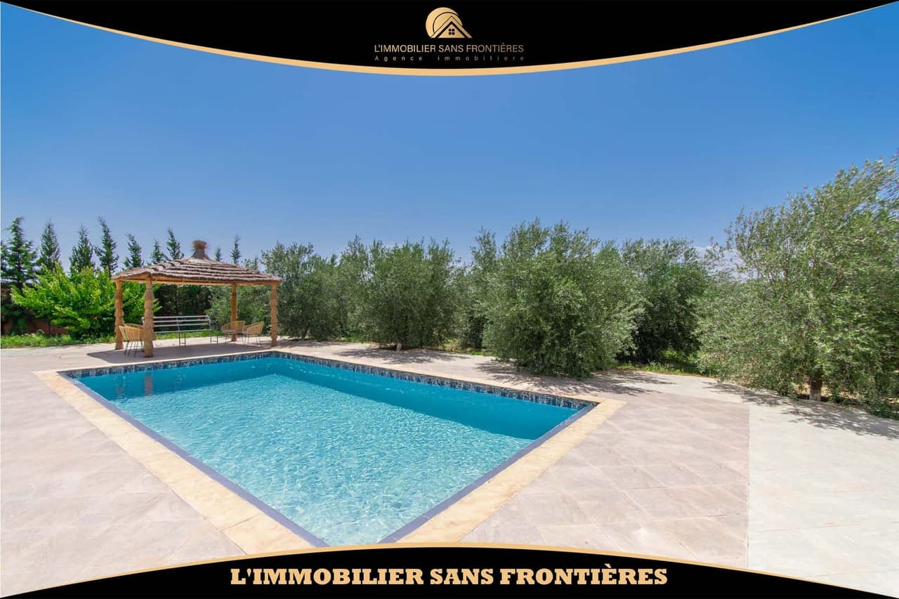 Villa meublée à Souihla, Piscine privée + Puits 120 m, Marrakech : à louer