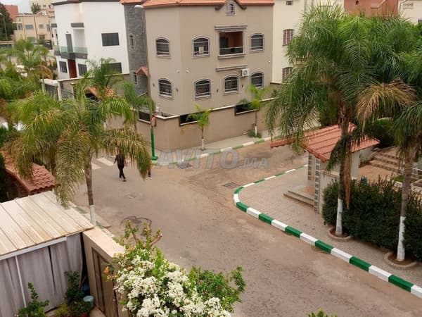 فيلا رياض السلام للبيع 280 م²، واجهتان