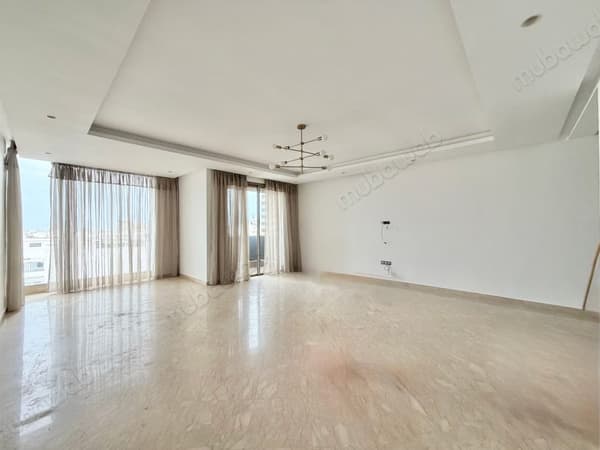 Beautiful apartment on a high floor
