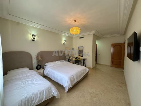Superbe appartement meublé lumineux avec piscine