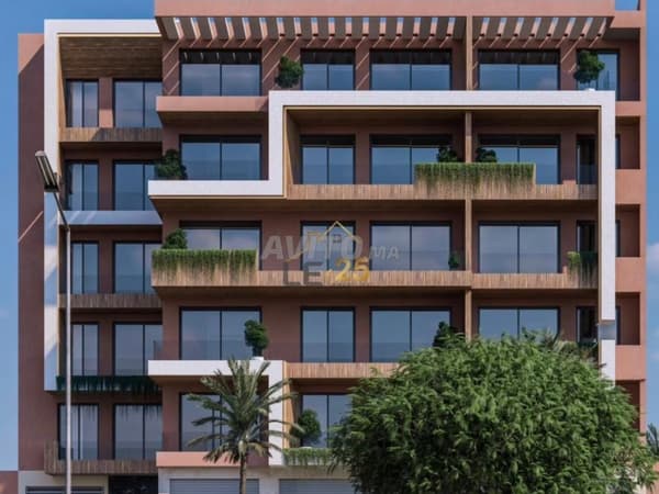 Élégant Appartement 3 Chambres Avec Terrasse