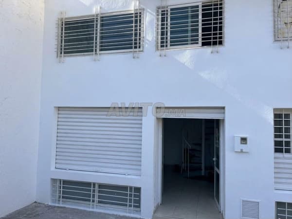 À LOUER ou À VENDRE – Magasin situé à Hassan