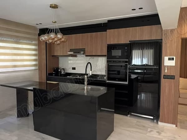 Magnifiquie duplex équipé à vendre