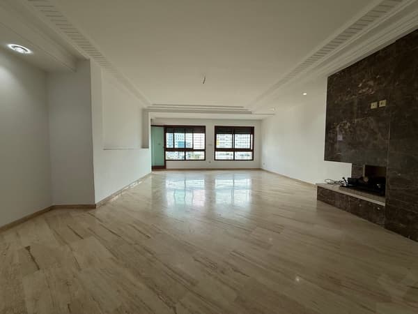 Appartement 170 m² à louer à Casablanca Palmier (Maarif)