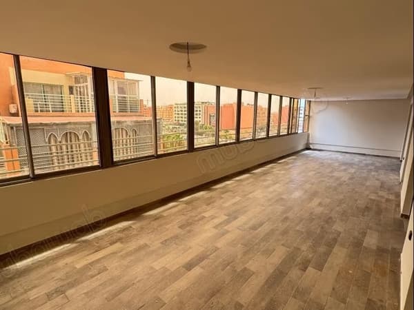 Appartement à louer Longue Durée