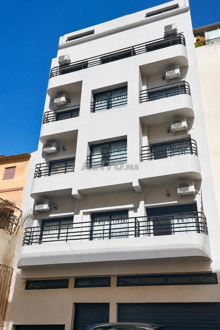 Immeuble Complet à Louer – Mers Sultan 15 studios