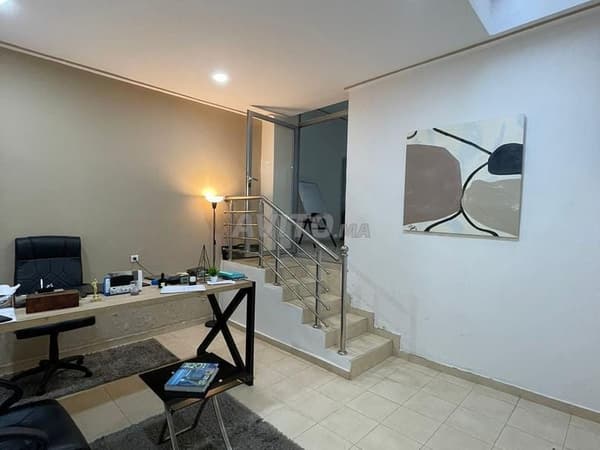 Bureau 1 open 1p 50m2 à louer Oliveri Hassan2