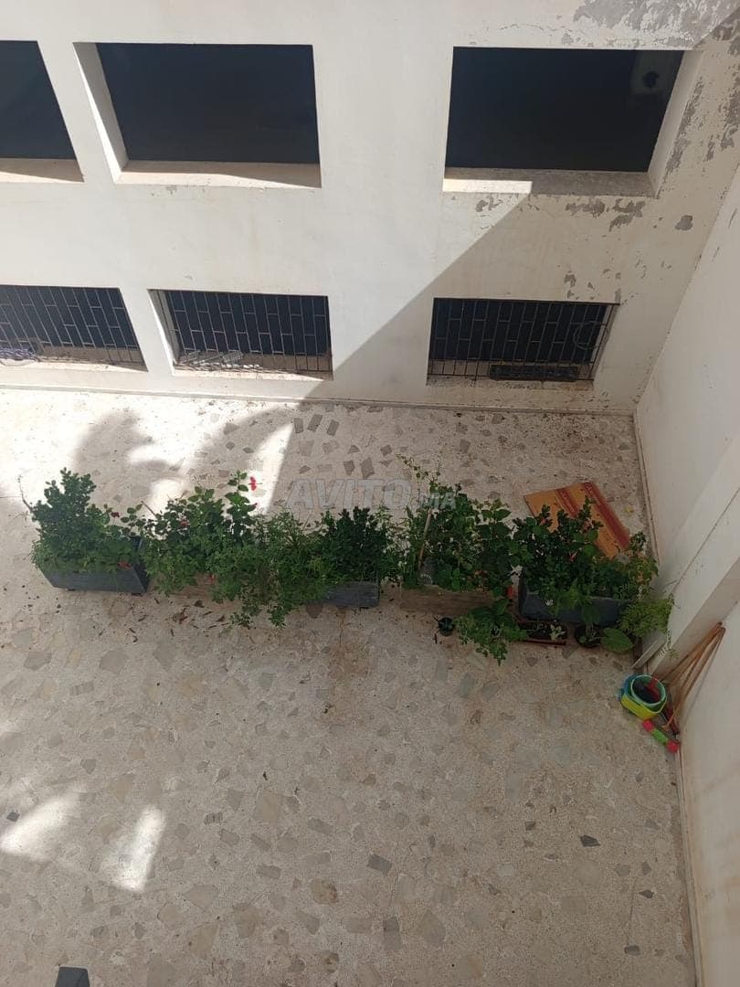 Leeg appartement te huur, officieel