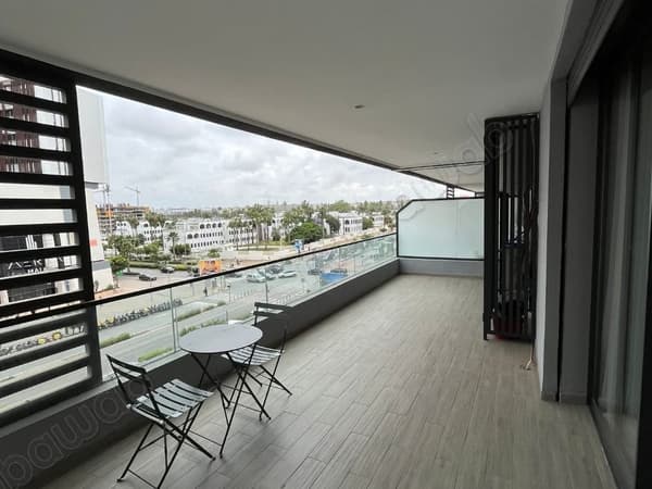 CFC Luxury 2BR unfurnished Apart