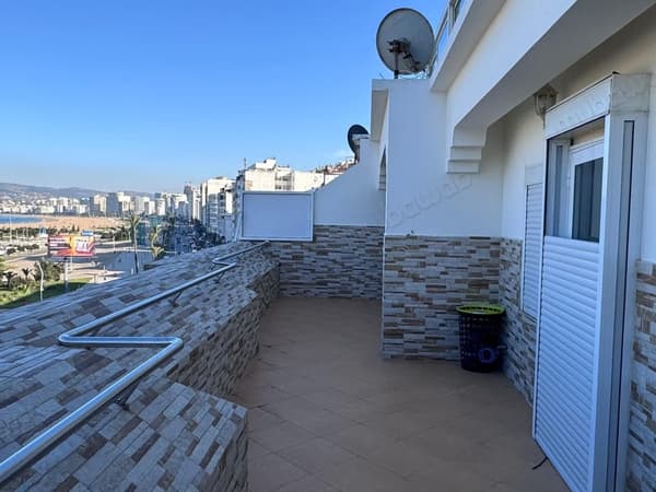 Appartment meublé vue panoramique sur la marina