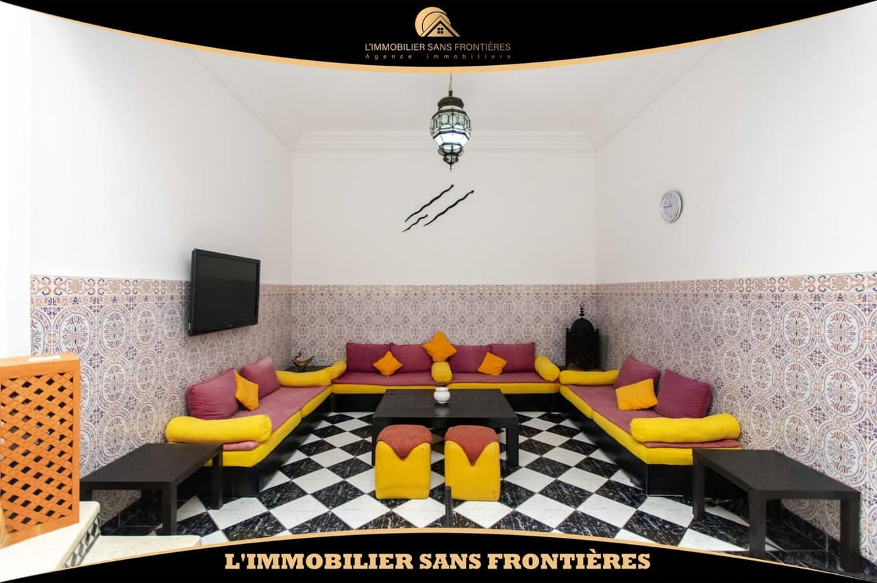 Triplex vide à Aïn Itti, Piscine collective + 49 m², Marrakech : à vendre