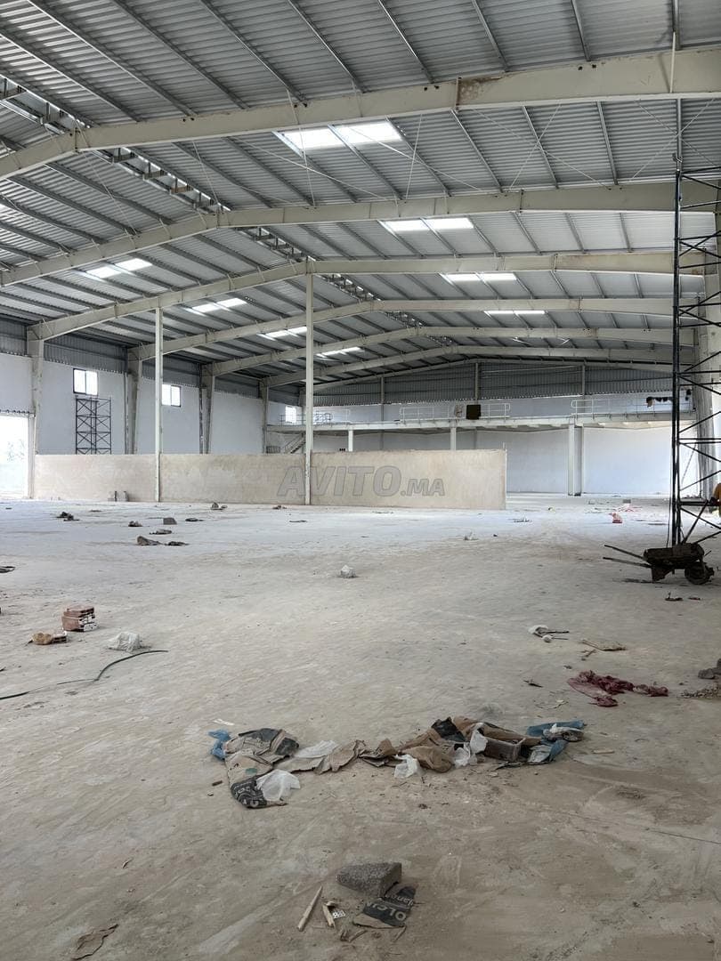 Entrepôt à louer 8000 m² à Bouskoura