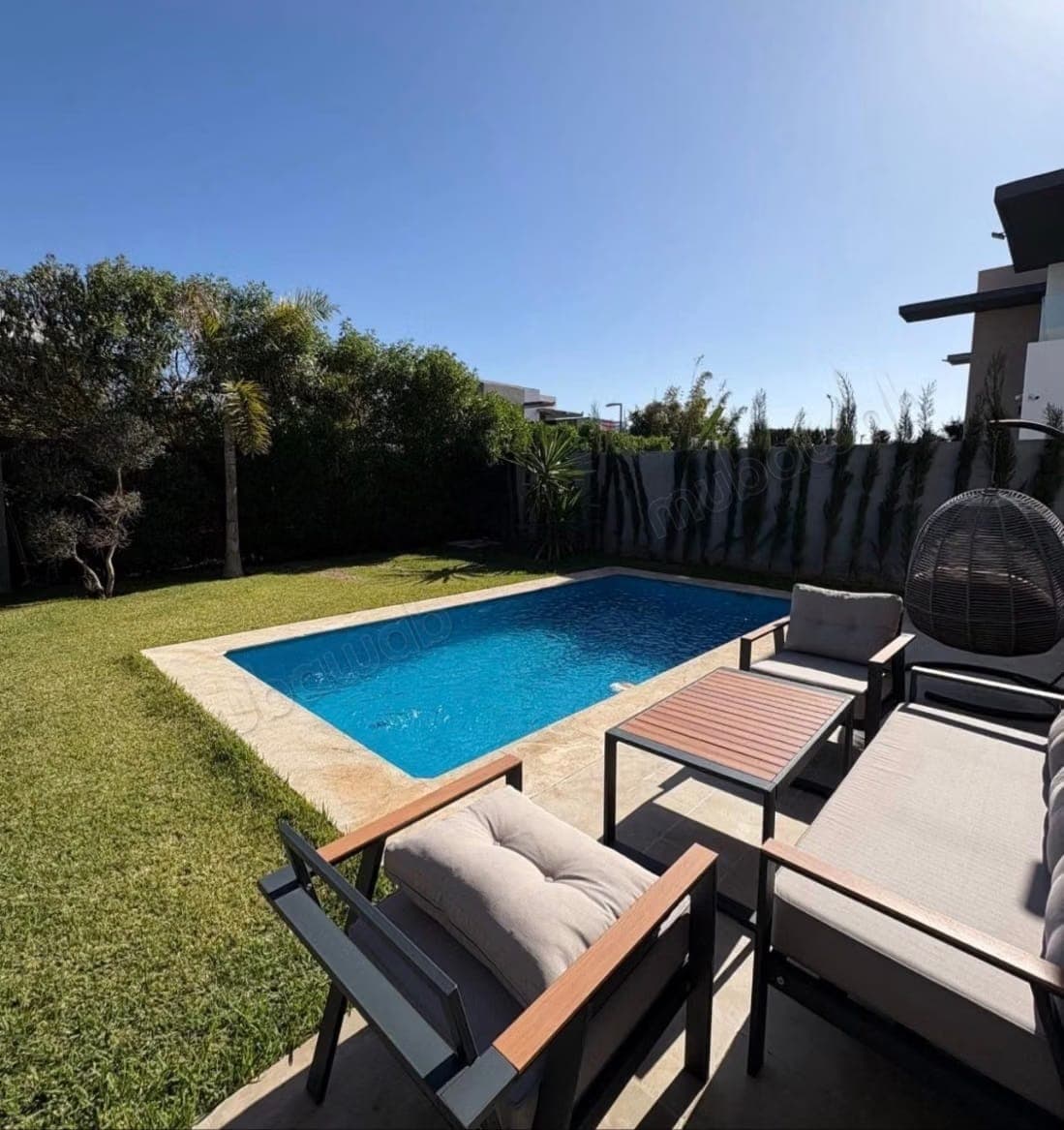 Location villa de haut standing à Dar Bouazza. 3 chambres agréables. Climatisation et…