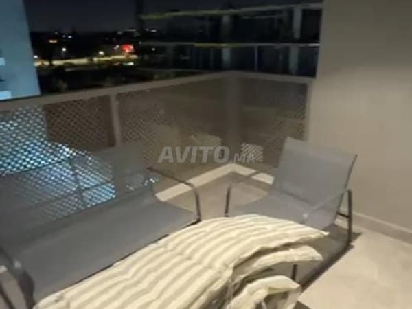 3 chambres meublé avec piscines 2 garages – CFC