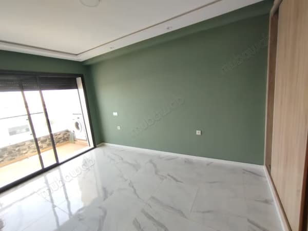 Mooi appartement met uitzicht op zwembad