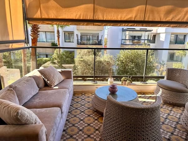 Superbe appartement Meublé à louer DAR BOUAZZA