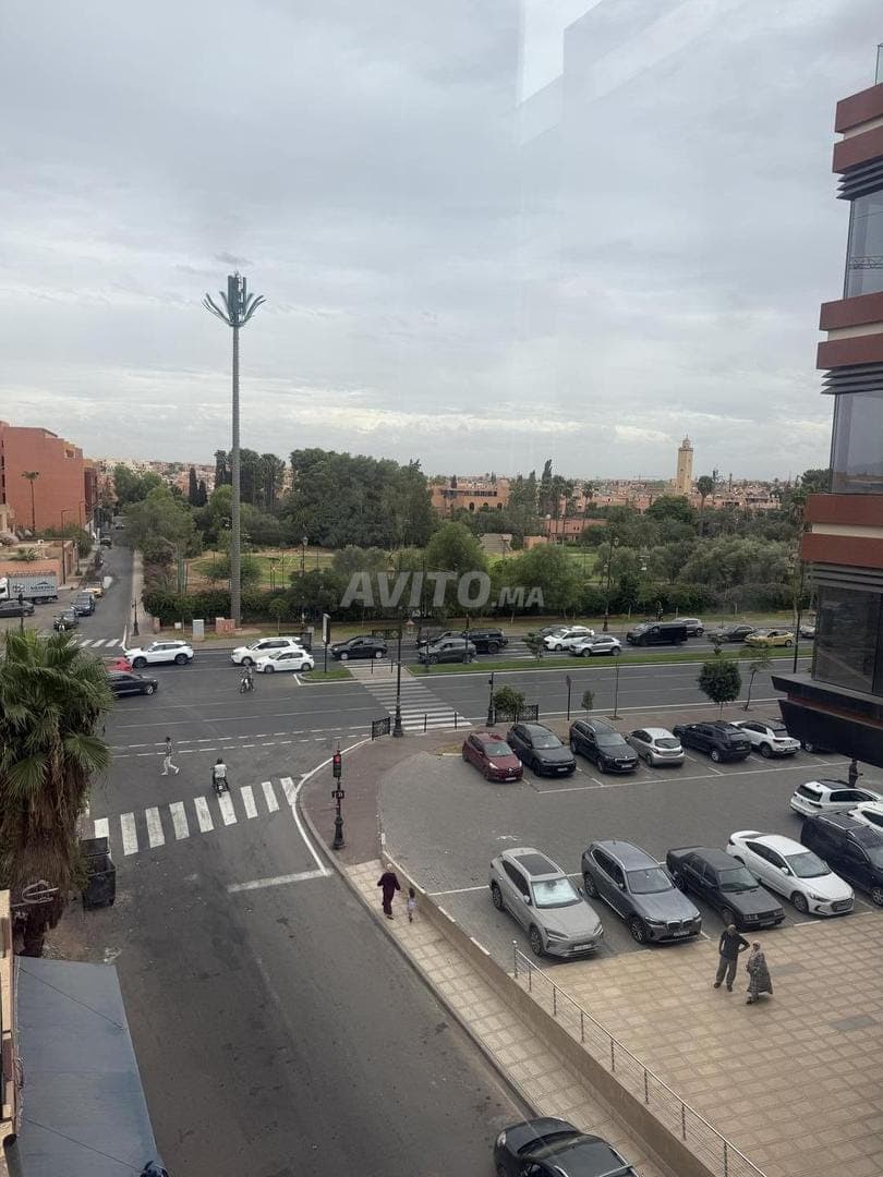 À LOUER – 5 BUREAUX NEUFS À MARRAKECH