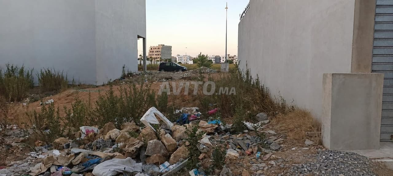 Terrain R3 titre 152m2 Al Montazah Bouknadel Salé