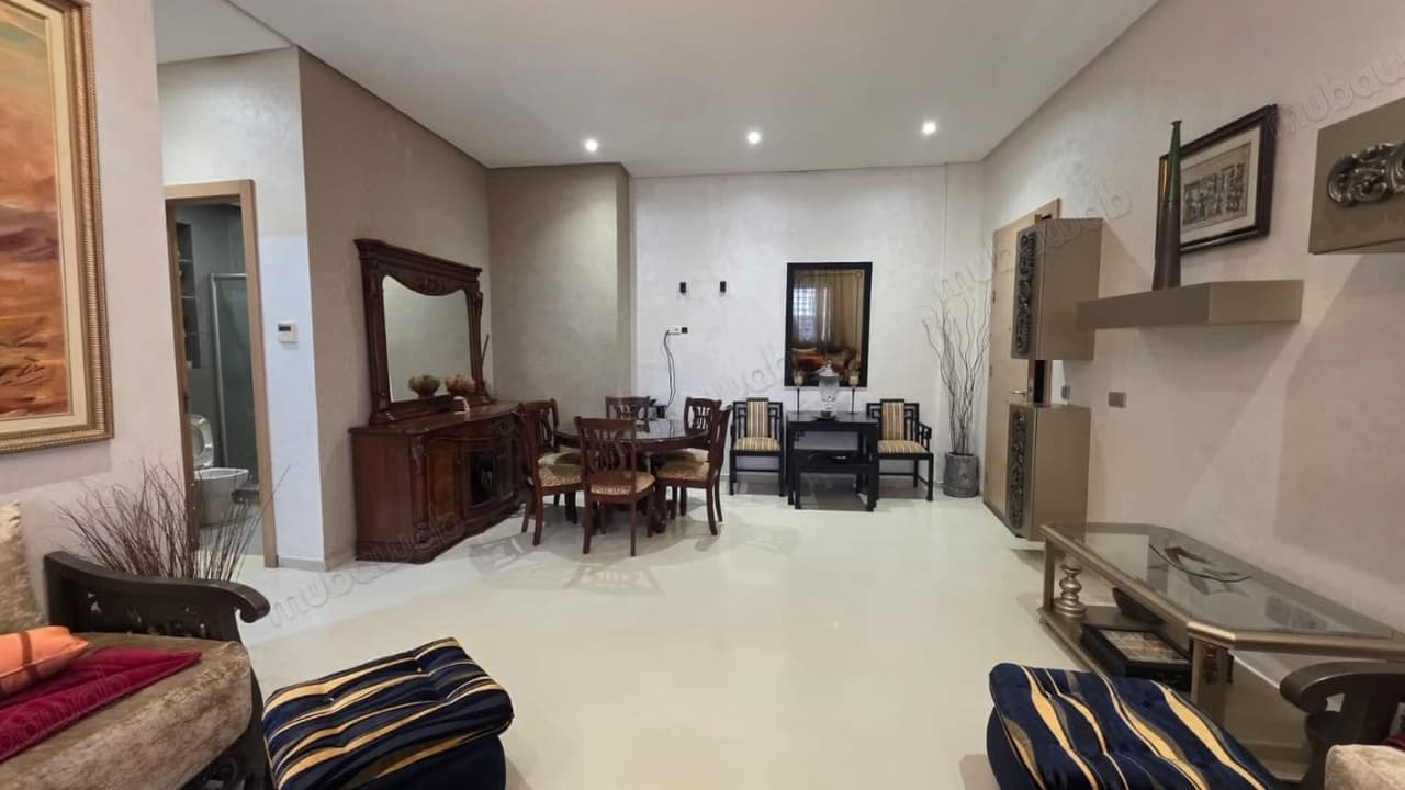 Sehr schöne Wohnung zur Miete in Rabat. Wohnfläche 100 m². Möbliert