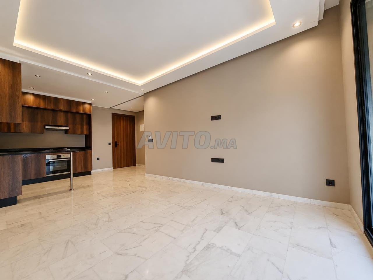 New Empty or Furnished Studio for Rent in Bourgogne