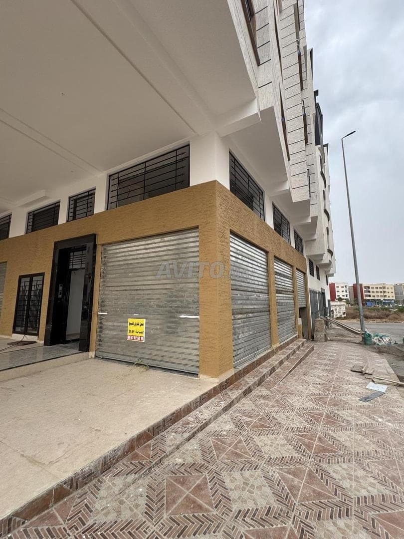 Local commercial dans le quartier Gaitha à côté de la pharmacie Raghay