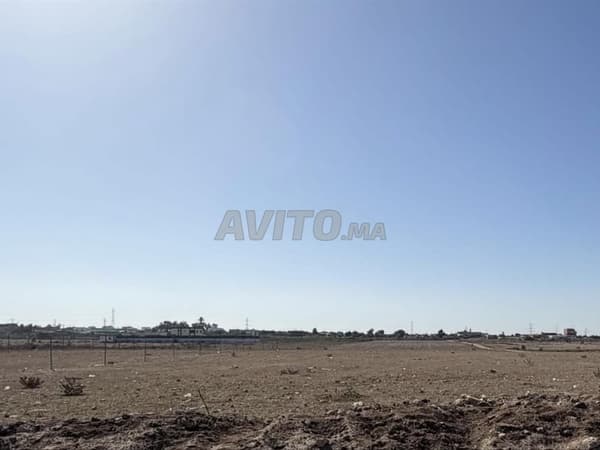 À VENDRE TERRAINS 14 HECTARES À BOUZNIKA
