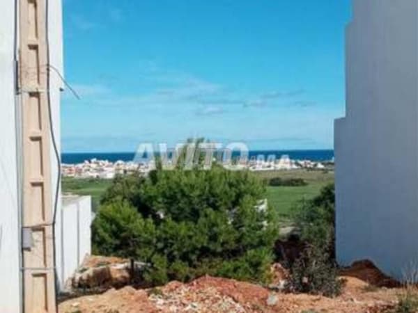 Terreno di 203 m² TITOLATO VISTA MARE AD AZLA
