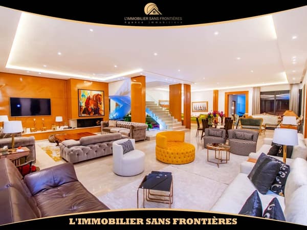 Villa meublée à vendre à Route de Casablanca, 586 m², Marrakech