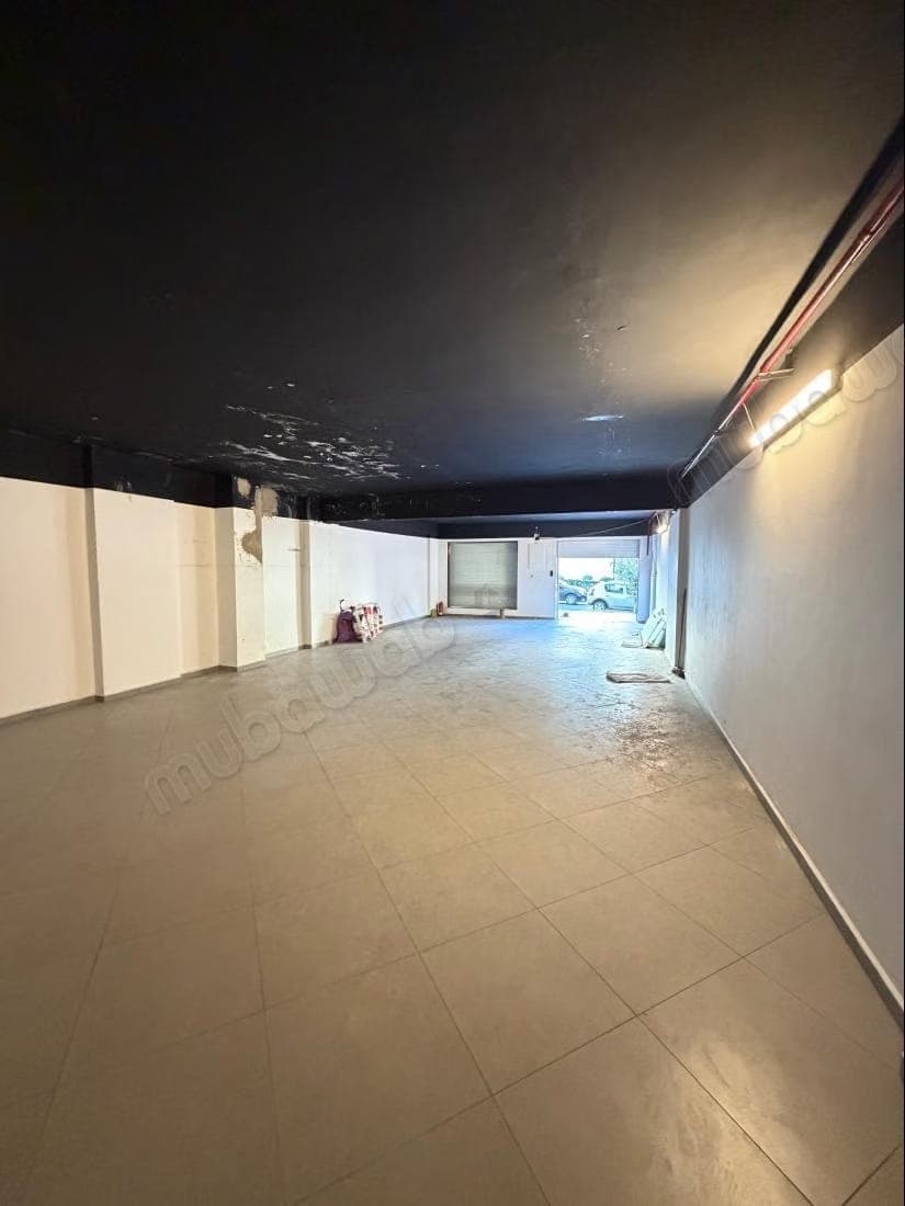 Local commercial à louer à la Wilaya totale 140 m²