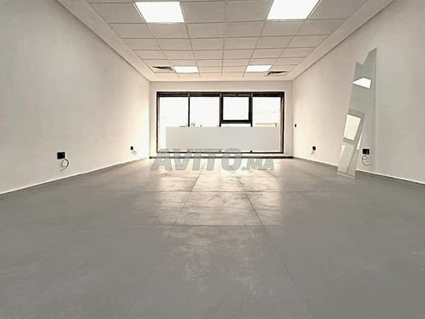 Nieuw afgewerkt kantoorplatform Airco 49m2 Maarif Ext