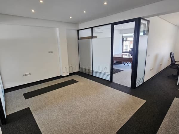 Plateau bureau neuf 100 m2 à Gauthier