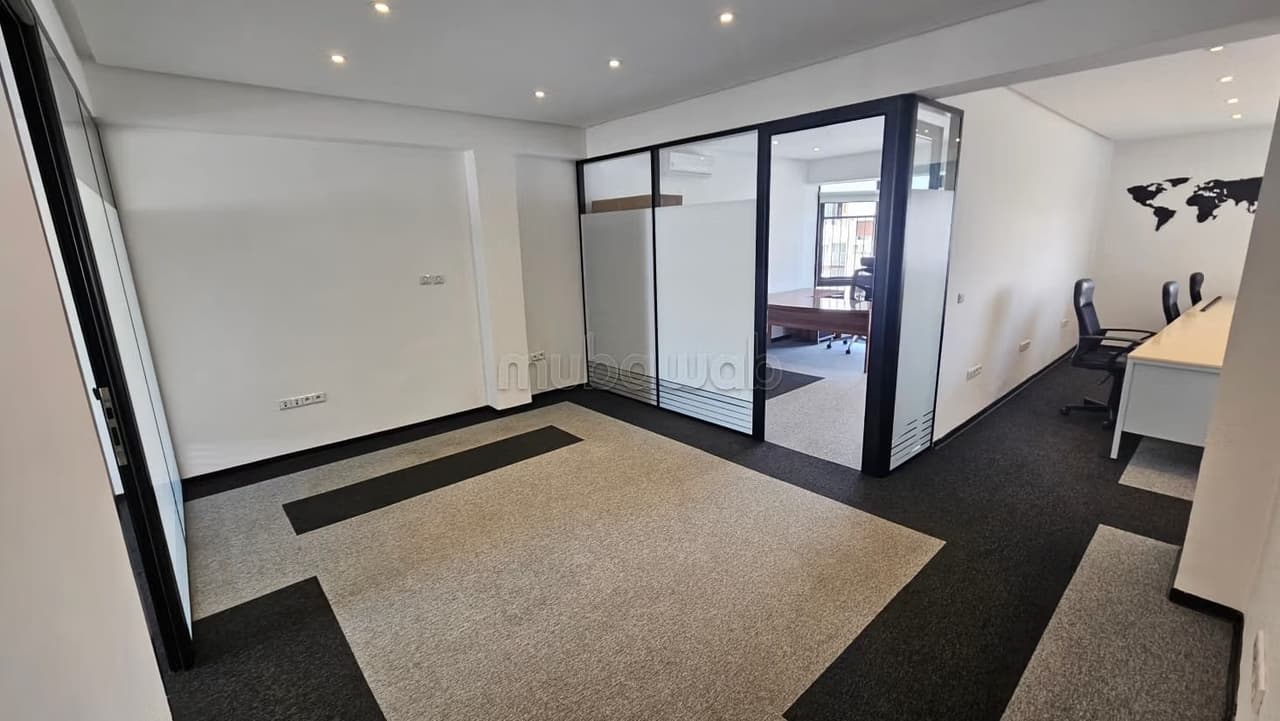Plateau bureau neuf 100 m2 à Gauthier