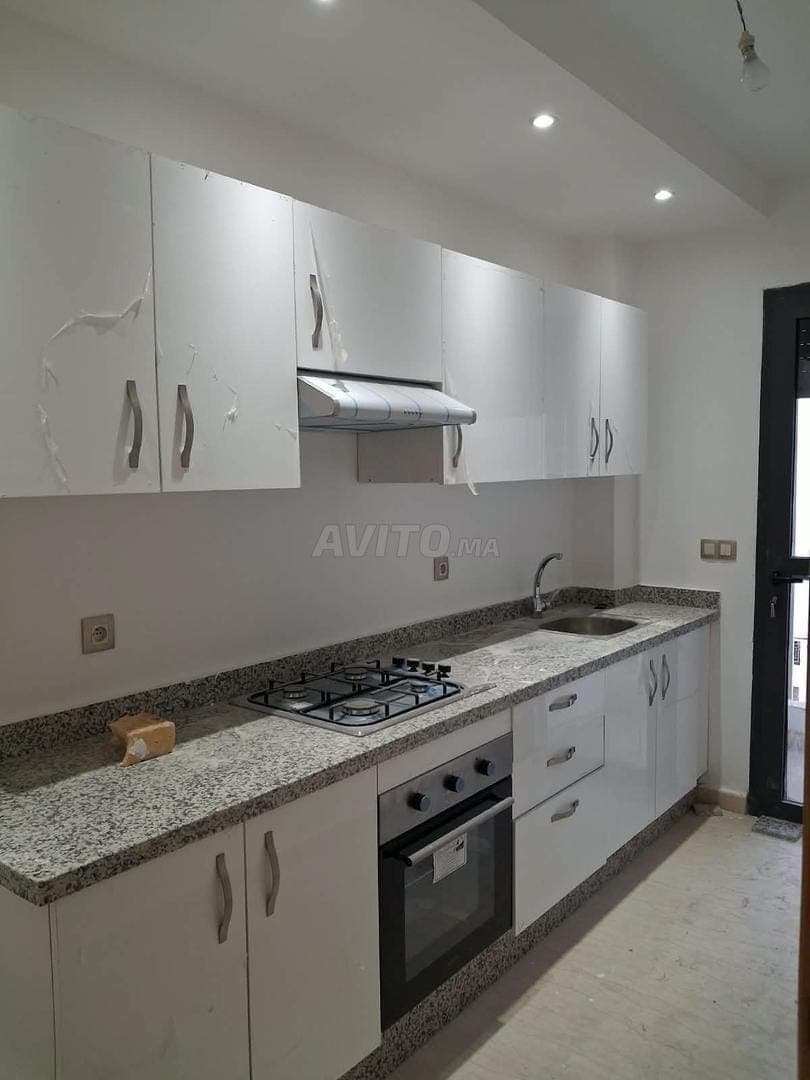 Appartement à louer 96m² à Victoria Bouskoura
