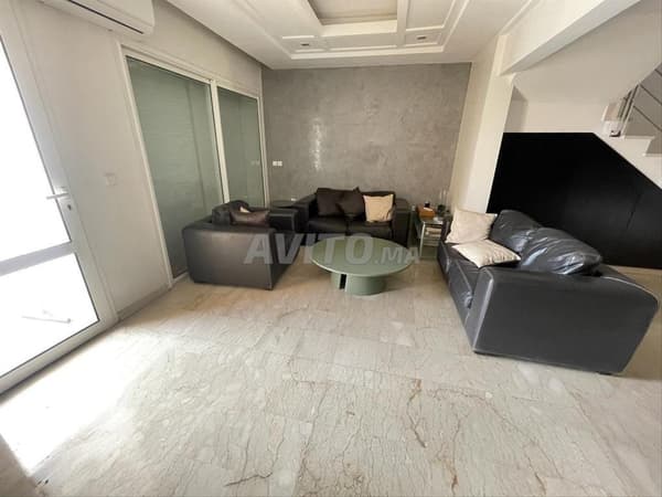 Duplex à louer 150 m² au centre ville