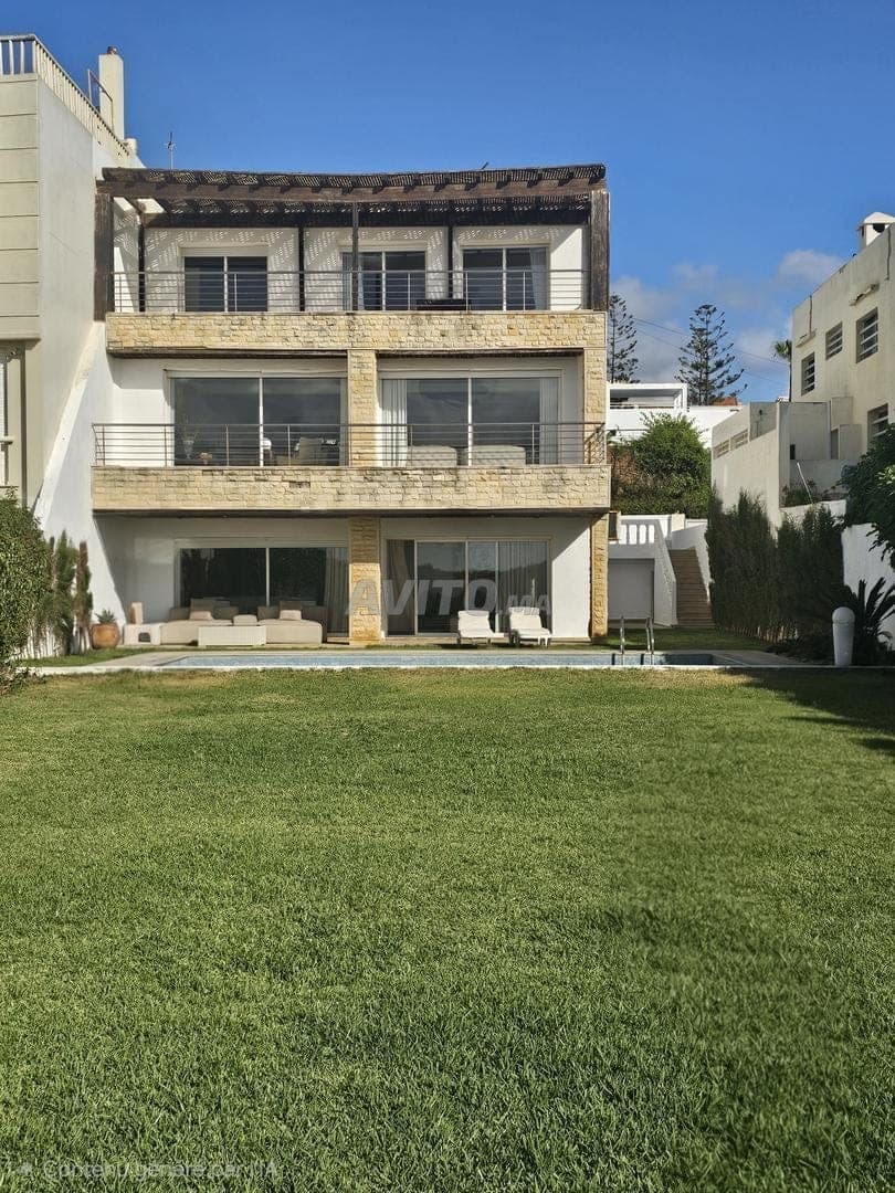 Belle villa à Harhoura en face de la mer