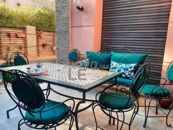 Villa 3 Façades Avec Piscine À Vendre À Targa