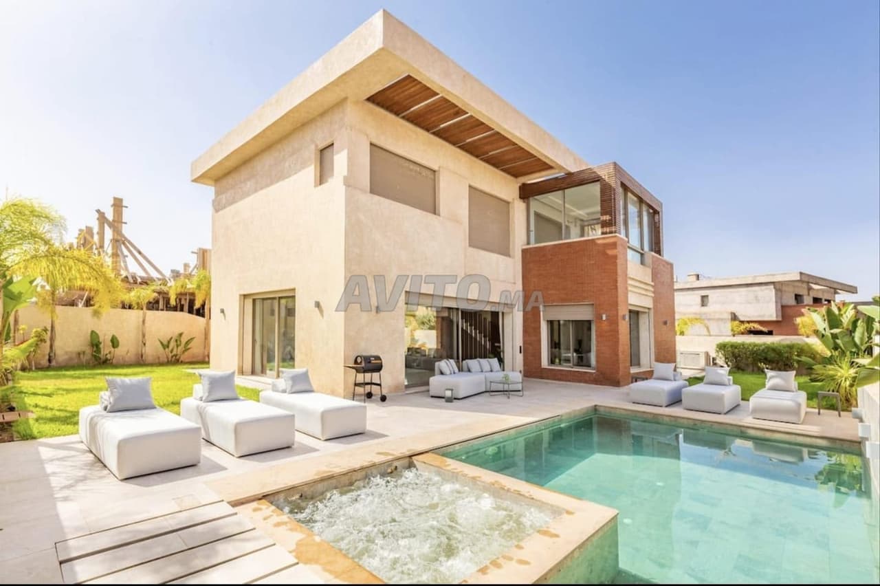 Villa de Prestige Meublée avec Piscine & Hammam