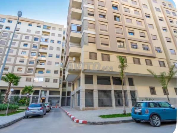 Appartement à louer à Mnar, route de Rabat, en face du restaurant Al Walid